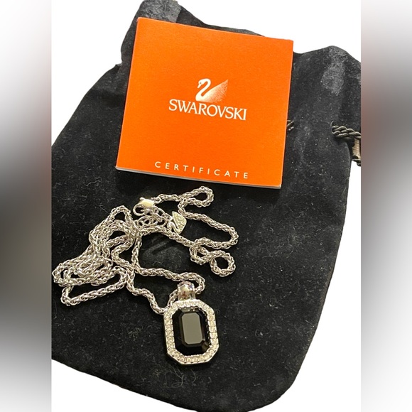 Vintage Swarovski Authentic (SWAN) Black crystal silver finish necklace - Picture 1 of 6